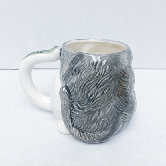 Vintage Hearth and Home - Cuddling Kittens Mug - Picture 3 of 5